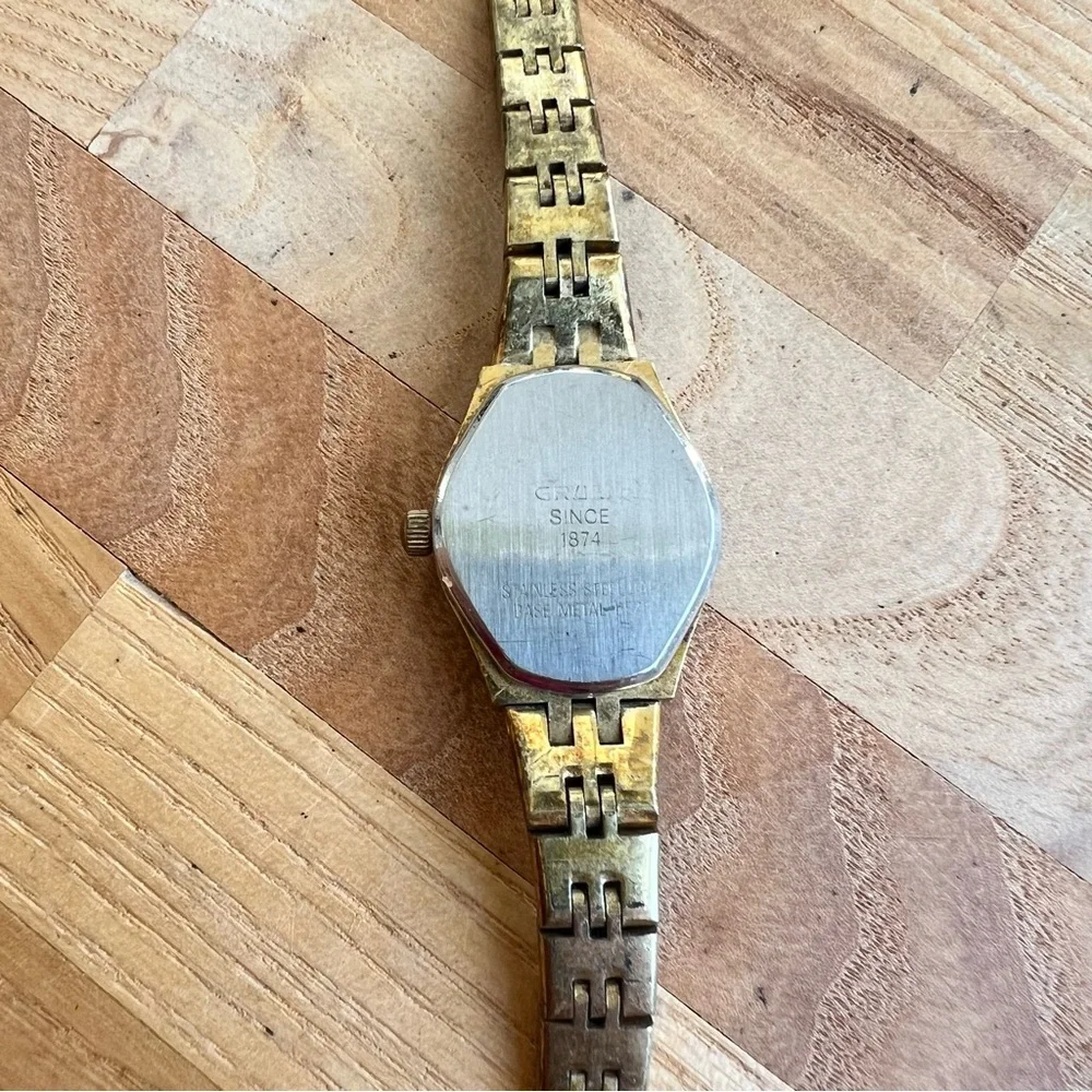 Vintage Gruen precision gold tone ladies dress watch NEW BATTERY